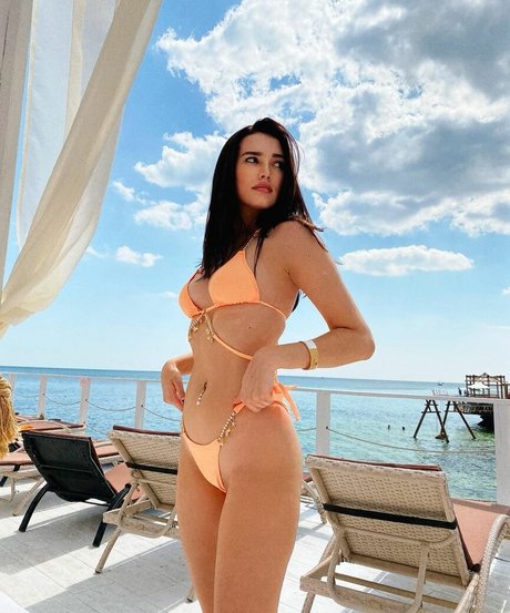 Naakte gelekte OnlyFans-foto van Daria Zaritskaya