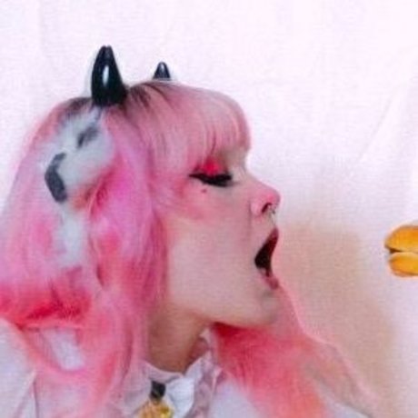Naakte gelekte OnlyFans-foto van Lawlietigerpony