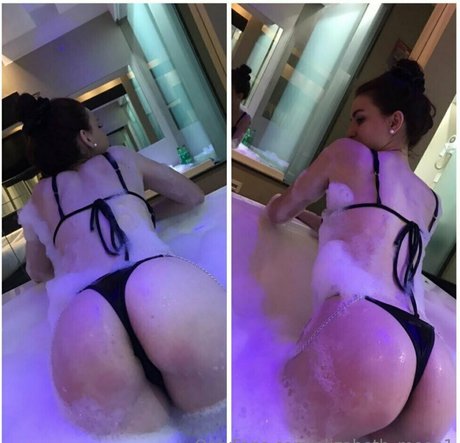 Naakte gelekte OnlyFans-foto van Elizabethmoon1