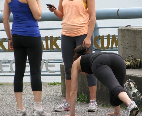 Naakte gelekte OnlyFans-foto van Kristin Kreuk