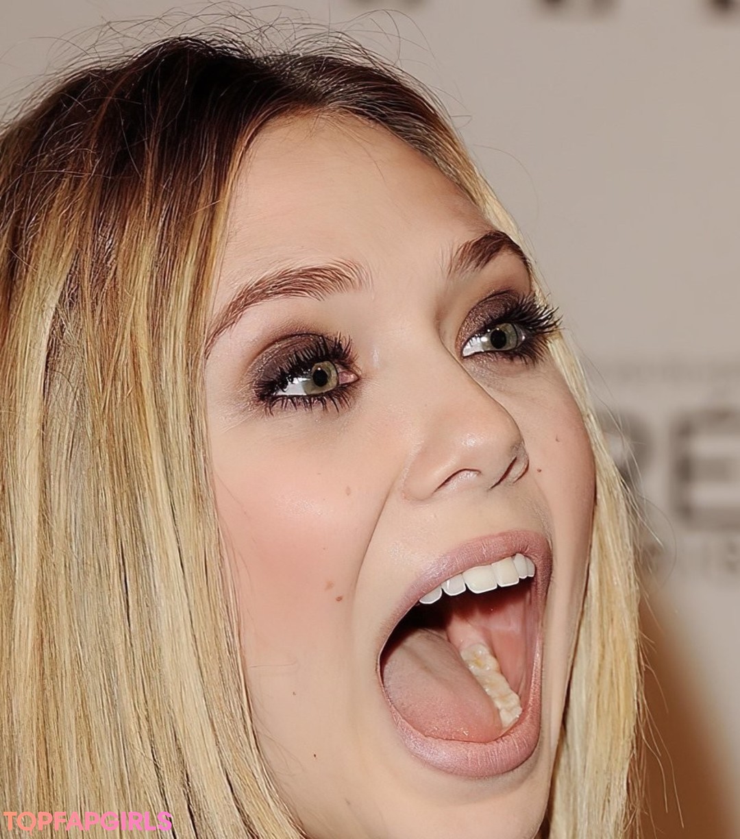 Naakte gelekte OnlyFans-foto van Elizabeth Olsen #23 Naakte gelekte OnlyFans-foto van Elizabeth Olsen #23