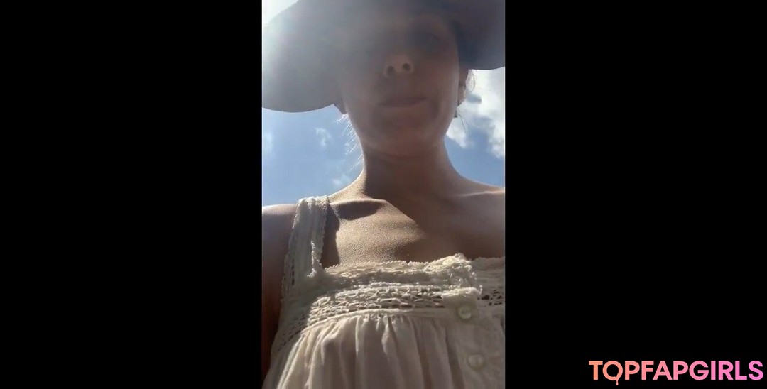 Naakte gelekte OnlyFans-foto van Elizabeth Olsen #279 Naakte gelekte OnlyFans-foto van Elizabeth Olsen #279