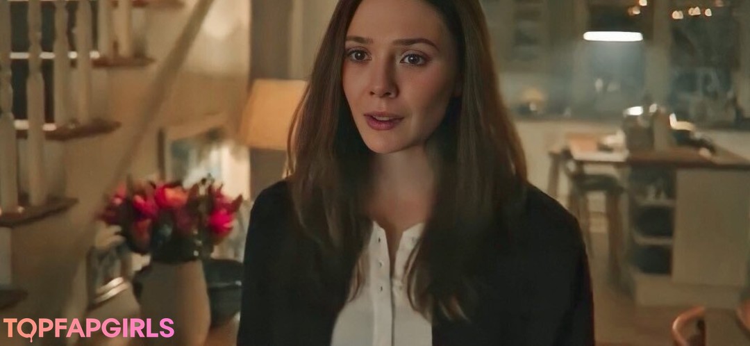 Naakte gelekte OnlyFans-foto van Elizabeth Olsen #64 Naakte gelekte OnlyFans-foto van Elizabeth Olsen #64