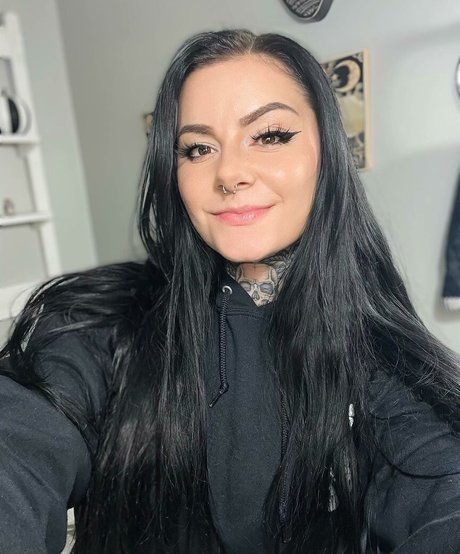 Yourfavlittledemon