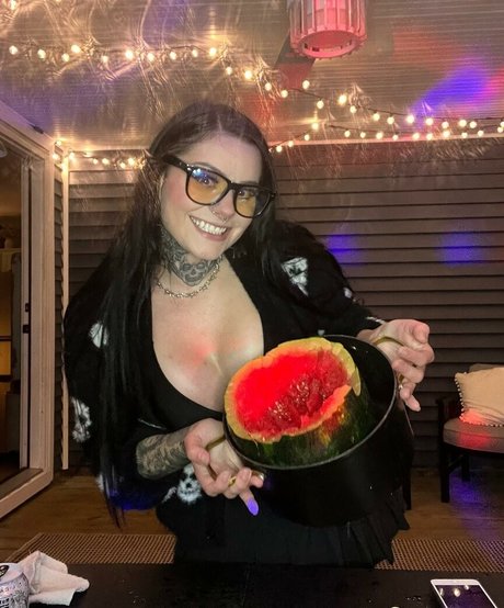 Yourfavlittledemon