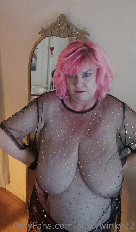 Pinkywinky22