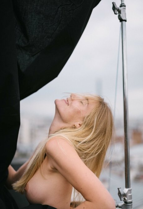Naakte gelekte OnlyFans-foto van Oceane Le Ny