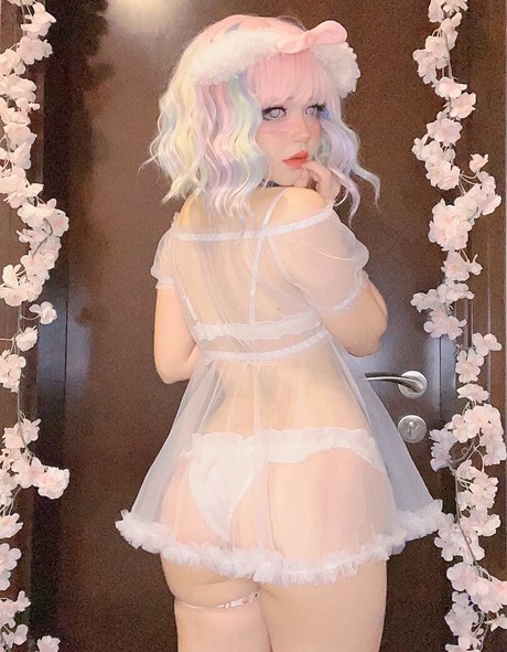 Naakte gelekte OnlyFans-foto van Misty Raines