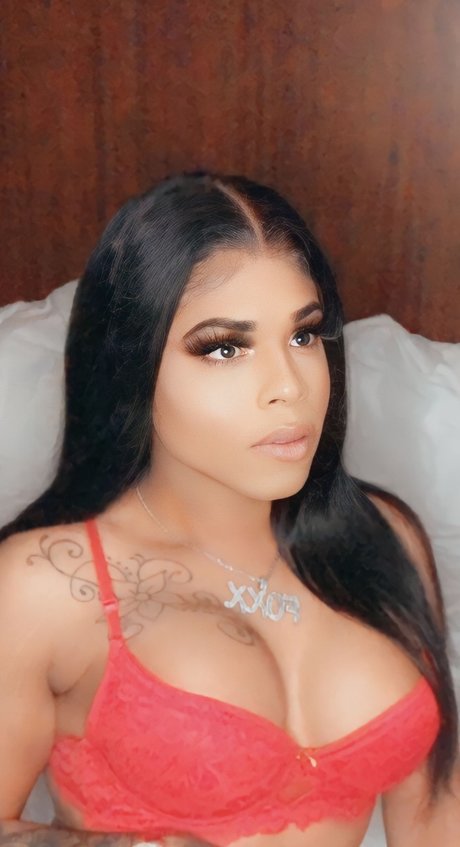 Naakte gelekte OnlyFans-foto van Lena Bagzxxx