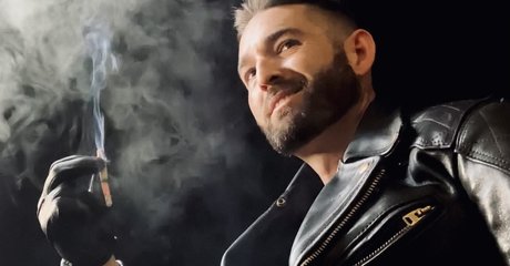 Naakte gelekte OnlyFans-foto van J