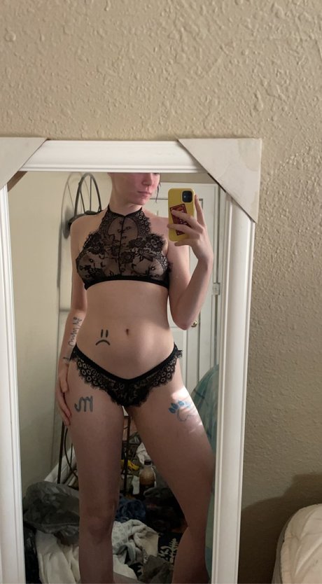 Naakte gelekte OnlyFans-foto van Kelly Robinson