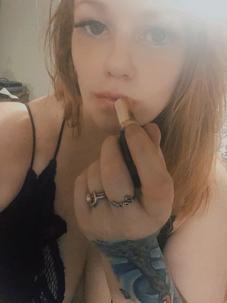 Naakte gelekte OnlyFans-foto van Lite Brite