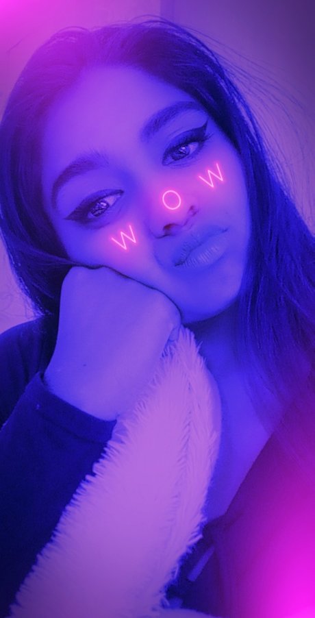 Naakte gelekte OnlyFans-foto van Lilahh