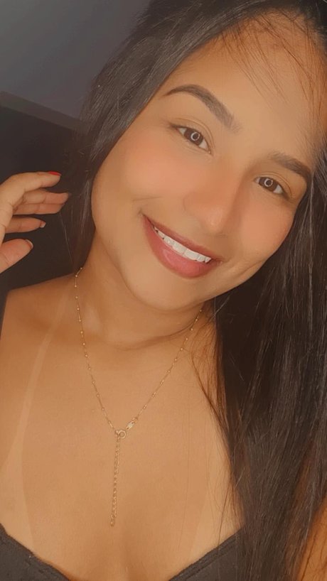 Naakte gelekte OnlyFans-foto van Low