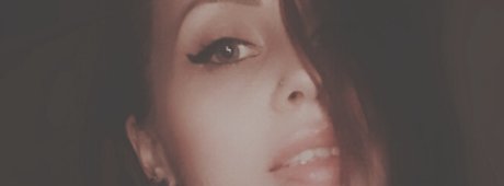 Naakte gelekte OnlyFans-foto van Me Deva