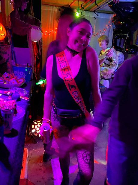 Naakte gelekte OnlyFans-foto van Youreprettylittlesecret