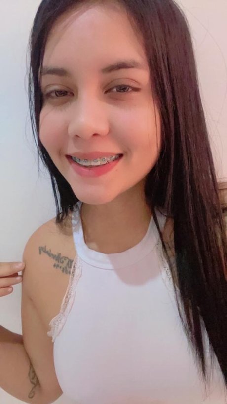 Naakte gelekte OnlyFans-foto van Lizziejeanies