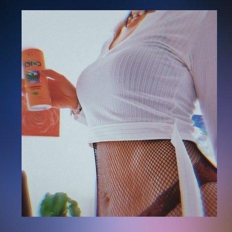 Naakte gelekte OnlyFans-foto van N