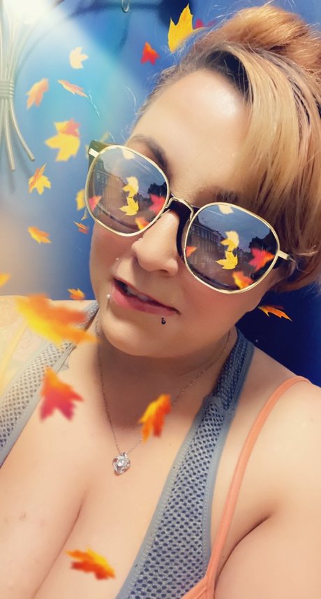 Naakte gelekte OnlyFans-foto van Tru