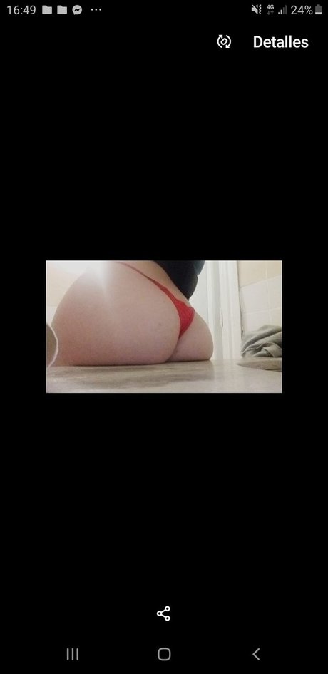 Naakte gelekte OnlyFans-foto van Lula
