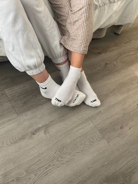Naakte gelekte OnlyFans-foto van Marie Bell
