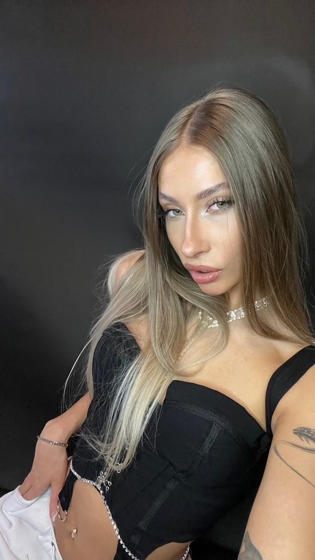Naakte gelekte OnlyFans-foto van Maria