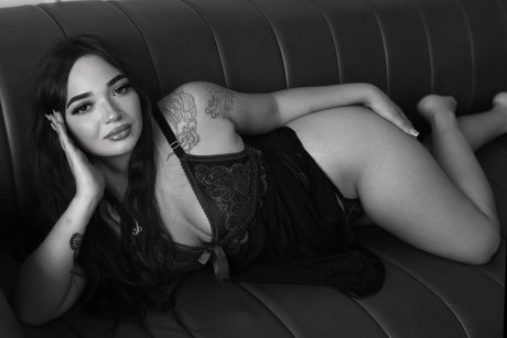 Naakte gelekte OnlyFans-foto van Mamicilla