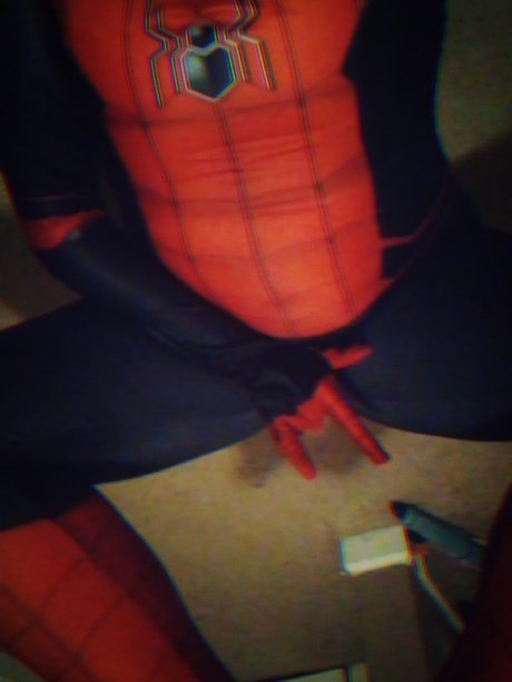 Naakte gelekte OnlyFans-foto van Getmepicturesofspiderman