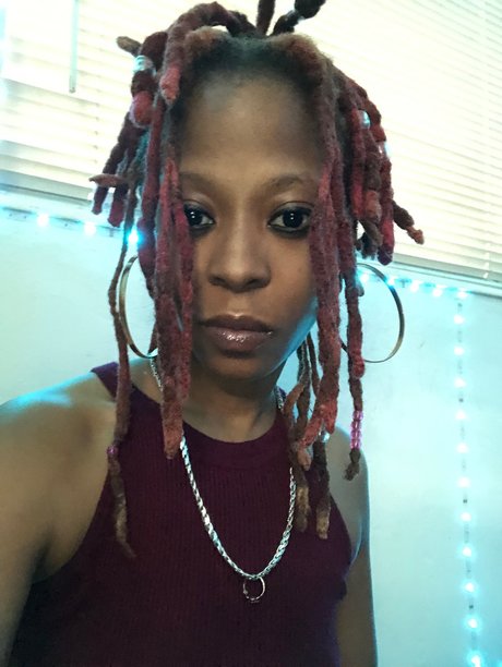 Naakte gelekte OnlyFans-foto van Medusa Is God