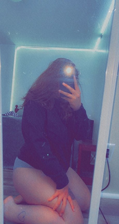 Naakte gelekte OnlyFans-foto van Cheyenne