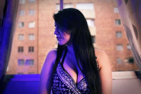 Naakte gelekte OnlyFans-foto van Bell Vicious
