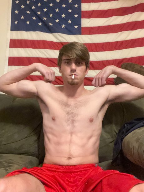 Naakte gelekte OnlyFans-foto van Eddie