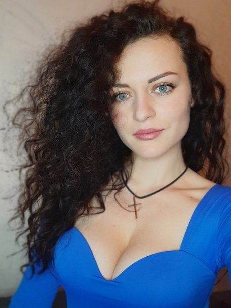 Naakte gelekte OnlyFans-foto van Mary Green