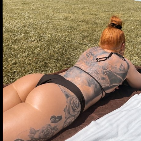 Naakte gelekte OnlyFans-foto van Milja