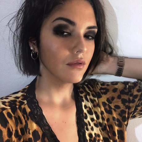Naakte gelekte OnlyFans-foto van Micol Estevez