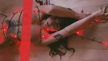 Naakte gelekte OnlyFans-foto van Mia Von Fox