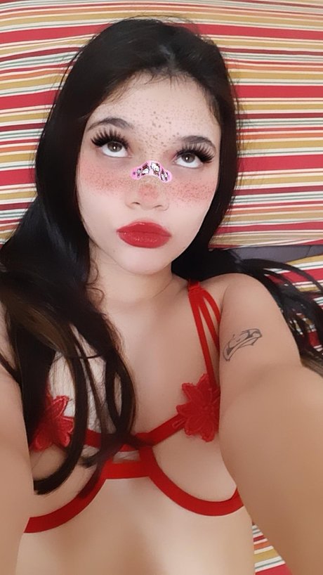Naakte gelekte OnlyFans-foto van Morena