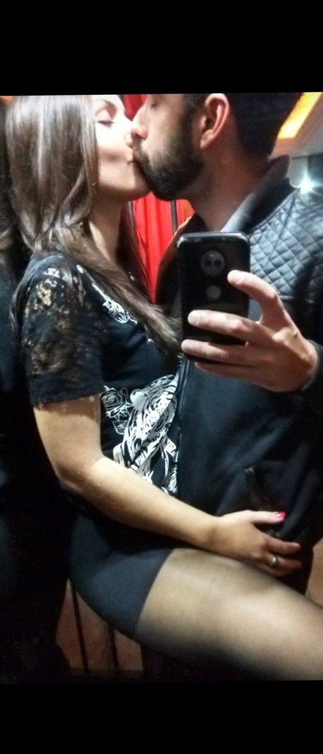Naakte gelekte OnlyFans-foto van Mister And Lady Hill