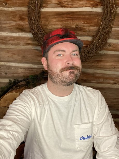 Naakte gelekte OnlyFans-foto van Bart