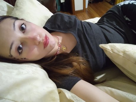 Naakte gelekte OnlyFans-foto van Jackiie Chan