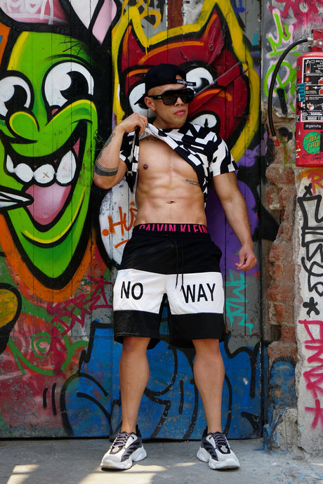 Naakte gelekte OnlyFans-foto van Mexican Boy