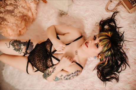 Naakte gelekte OnlyFans-foto van Motherpuncher