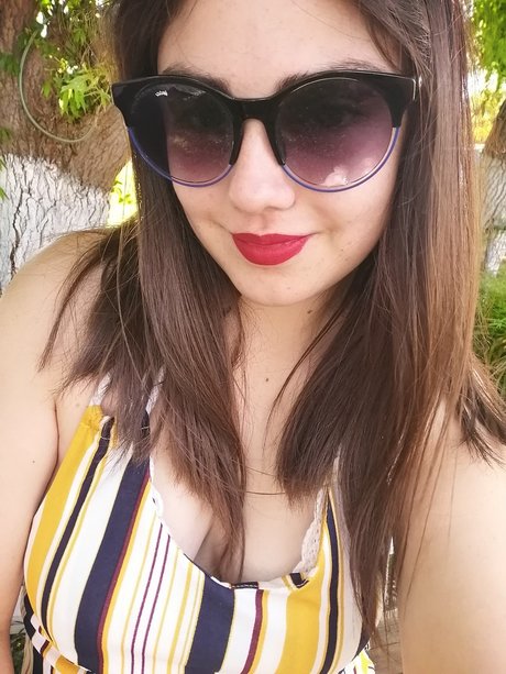 Naakte gelekte OnlyFans-foto van Geraldinee