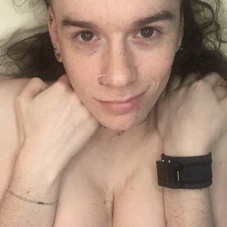 Naakte gelekte OnlyFans-foto van Kittycat