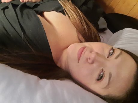 Naakte gelekte OnlyFans-foto van Miss Nyx