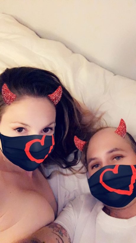 Naakte gelekte OnlyFans-foto van Trueromancexxx