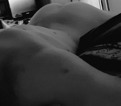 Naakte gelekte OnlyFans-foto van Naruto