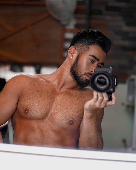 Naakte gelekte OnlyFans-foto van 