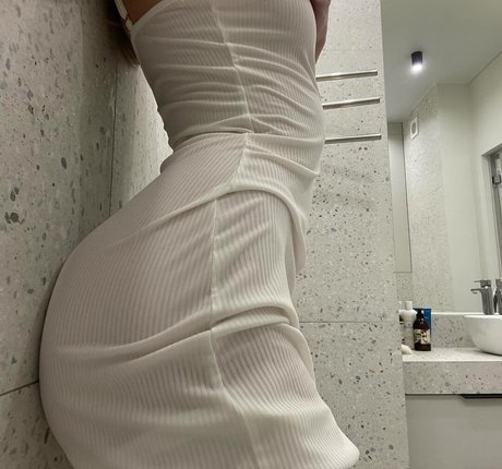 Naakte gelekte OnlyFans-foto van Pumpurmur