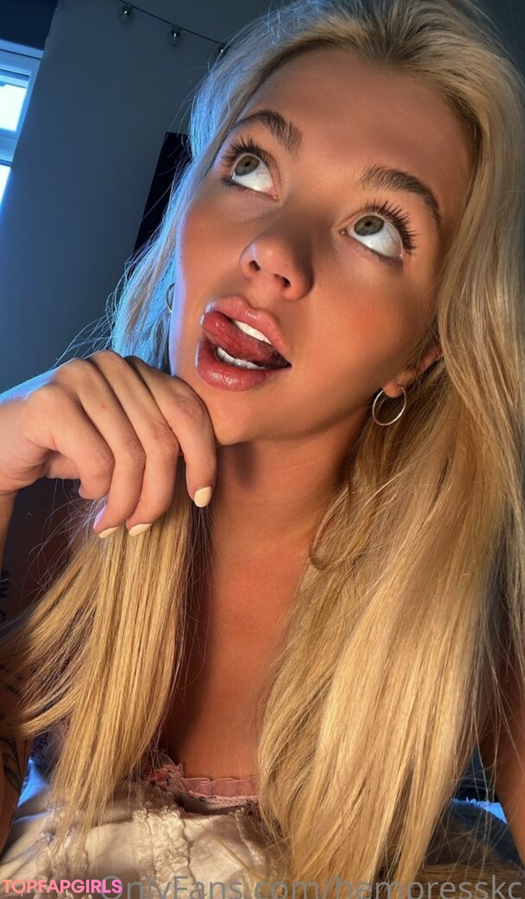 Naakte gelekte OnlyFans-foto van Hempresskc #1794